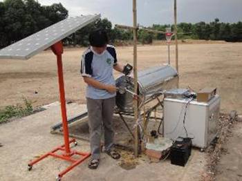 Ấp trứng bằng… “nước nóng” từ năng lượng mặt trời ap trung bang nuoc nong tu nang luong mat troi