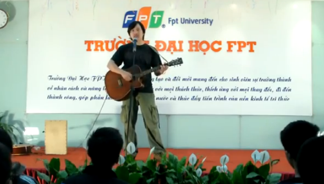 Không ai có thể làm đàn ông buồn, trừ…phụ nữ – GS Cù Trọng Xoay