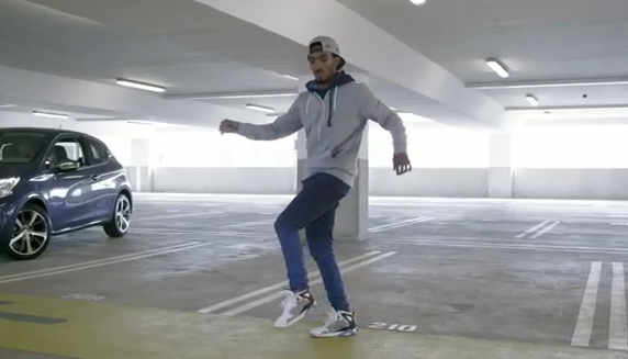 Thêm màn nhảy đỉnh cao của Marquese Scott