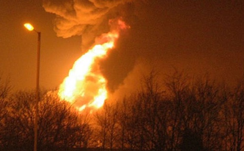 Video: Vòi rồng lửa xuất hiện ở Australia.