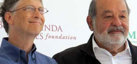 Hai tỉ phú hàng đầu thế giới Bill Gates và Carlos Slim (phải). Ảnh: MCCLATCHYDC.COM