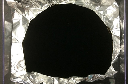 Vật liệu siêu màu đen ra mắt