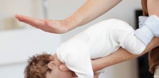 Kỹ năng cơ bản sơ cứu khi bé bị hóc