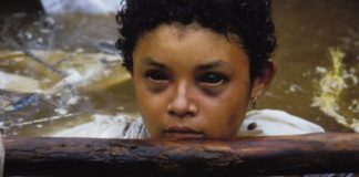 Đôi mắt đen kỳ bí của cô bé Omayra Sanchez gây ám ảnh cả thế giới