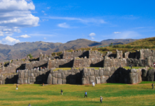 Khám phá 7 kỳ quan nhân tạo cổ xưa thách thức kĩ thuật hiện đại