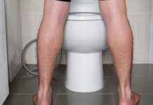 Đàn ông không muốn bị “đột tử”, cần tránh làm 3 việc sau quan hệ