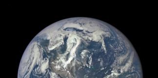 Hạ chí năm 2021 vào “Ngày của cha”, ngày dài nhất trong năm, đánh dấu sự thay đổi các mùa của Trái đất