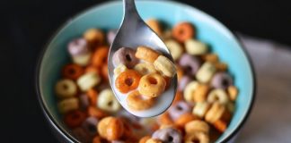 12 thói quen ban đêm khiến bạn tăng cân