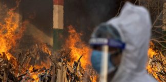 Biến thể Delta nguy cơ lây nhiễm cao hơn khoảng 4 lần so với vi rút gốc từ Vũ Hán, gấp 2 lần so với biến thể ở Vương quốc Anh