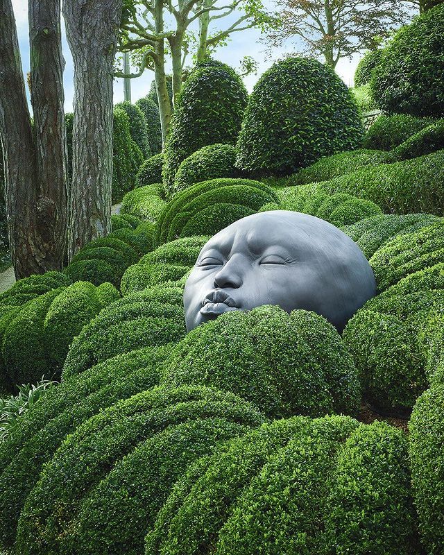 Khu vườn đá "mặt người" siêu lạ kỳ ở Les Jardins d'Etretat ở Pháp Khu vườn đá "mặt người" siêu lạ kỳ ở Les Jardins d'Etretat ở Pháp