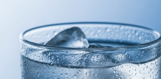 Bí Mật Về Nước: Tại Sao Uống Nước Lạnh Lại Đốt Cháy Calo?