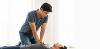 Hướng dẫn Ép tim CPR: Kỹ thuật 100-120 nhịp cứu mạng người